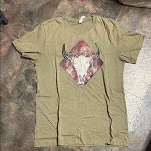 Wrangler Olive Bull Skull women’s shirt